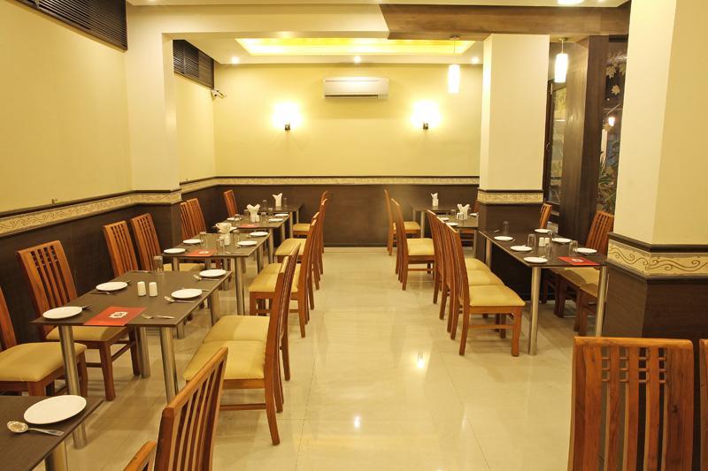 Hotel Sham Suman, Kolhapur- Opposite To Mahalaxmi Temple מראה חיצוני תמונה