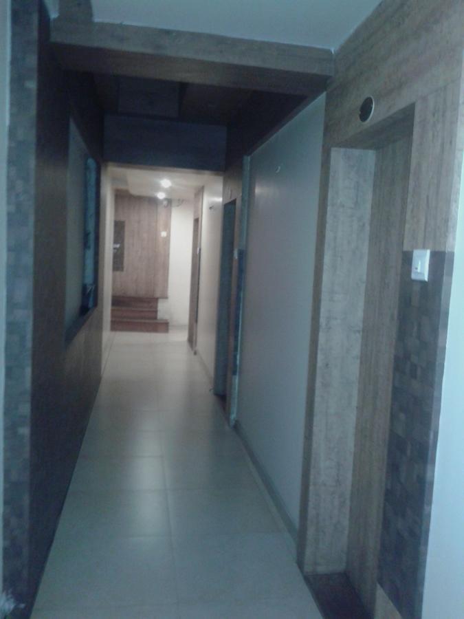 Hotel Sham Suman, Kolhapur- Opposite To Mahalaxmi Temple מראה חיצוני תמונה